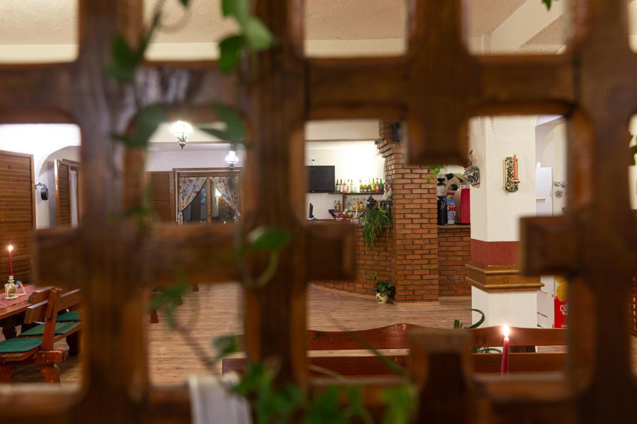 Pensiunea Si Restaurant Erdo Odorheiu Secuiesc Exterior photo