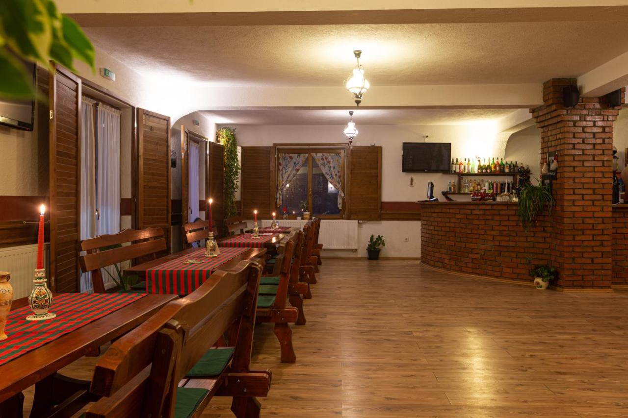 Pensiunea Si Restaurant Erdo Odorheiu Secuiesc Exterior photo